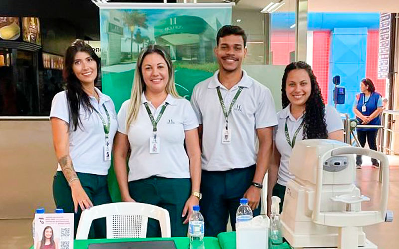 H Olhos em ações com referência ao Abril Verde, campanha de conscientização sobre a importância da segurança e da saúde do trabalhador