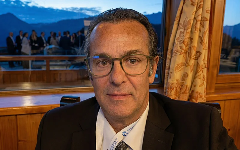 Prof. Dr. Magno Ferreira em um dos maiores eventos de oftalmologia da América Latina