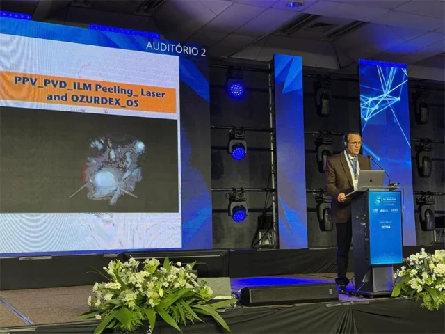Prof. Dr. Magno Ferreira palestrando